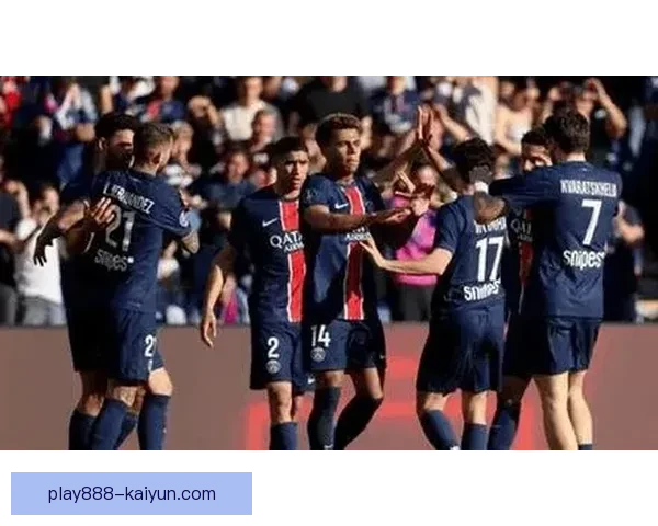 兰斯球员近期表现稳健，球队竞争力增强备受关注